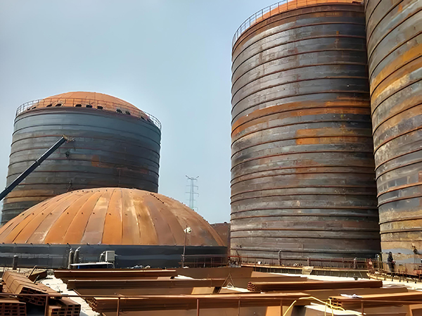 乌马河焦粉钢板仓